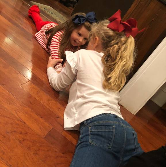 Meet the Posher Other - Meet your Posher, Kara